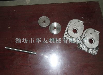 點擊查看詳細信息<br>標題：華友機械齒輪 電機軸 齒輪箱體 閱讀次數(shù)：4632