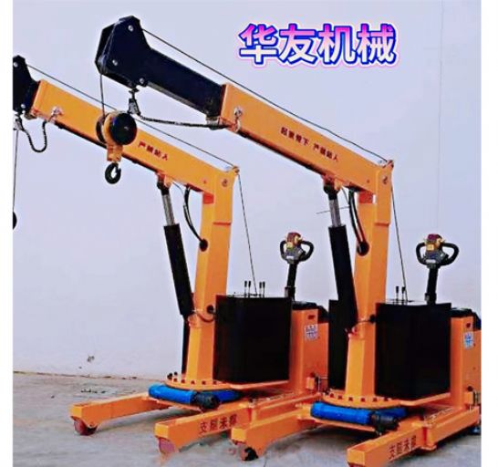 點(diǎn)擊查看詳細(xì)信息<br>標(biāo)題：移動(dòng)式小吊機(jī)(室內(nèi)外通用) 閱讀次數(shù)：1745